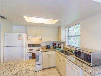 Bradenton Beach 2 Bedroom Vacation Rental Close to Beach