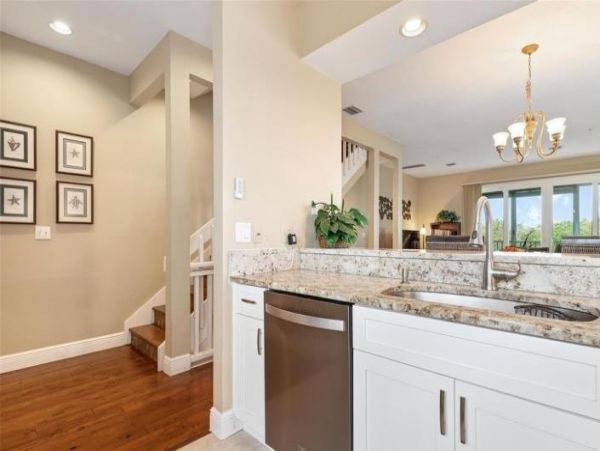 Longboat Key Vacation Townhome Two Bedrooms Sleeps Five
