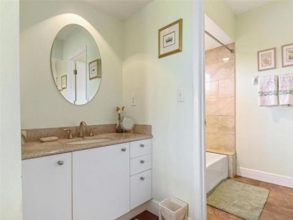 Longboat Key Vacation Townhome Two Bedrooms Sleeps Five