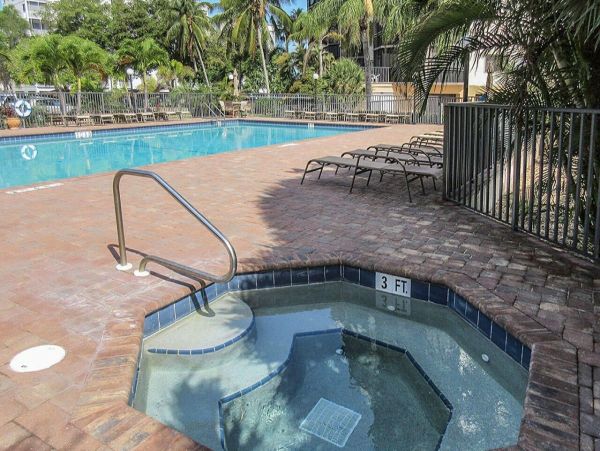 Bay Views & Private Beach Access 2 Bedroom Fort Myers Condo