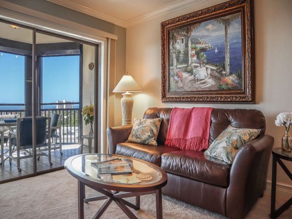 Bay Views & Private Beach Access 2 Bedroom Fort Myers Condo