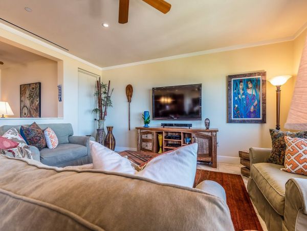 Two Bedroom Penthouse Condo Vacation Rental On Maui Sleeps 6