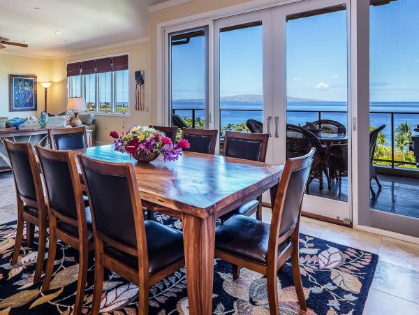 Two Bedroom Penthouse Condo Vacation Rental On Maui Sleeps 6