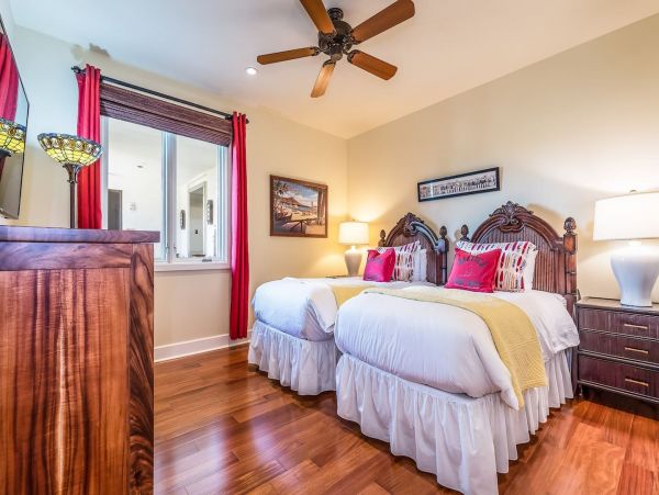 Two Bedroom Penthouse Condo Vacation Rental On Maui Sleeps 6