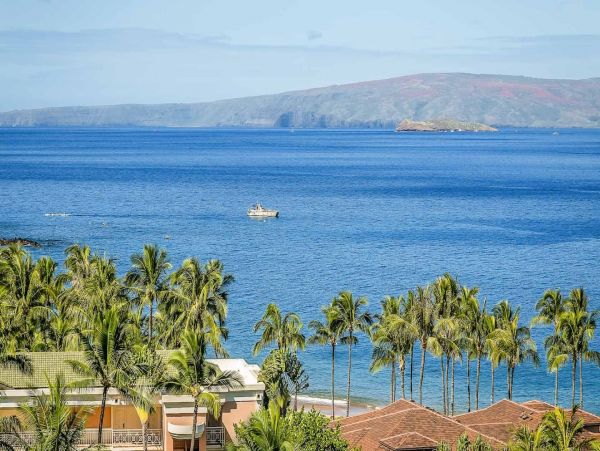 Two Bedroom Penthouse Condo Vacation Rental On Maui Sleeps 6