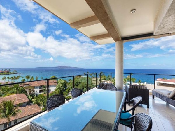 Maui Vacation Rental Luxury Penthouse Three Bedrooms