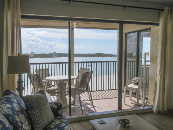 Beachfront Fort Myers Beach Rental Gulf Coast Condo with Pool & Lanai