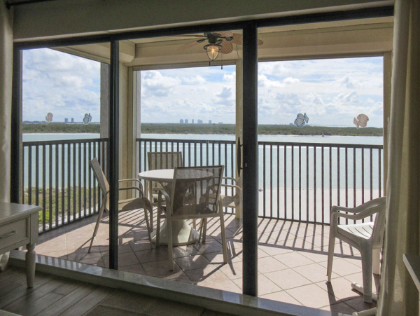 Beachfront Fort Myers Beach Rental Gulf Coast Condo with Pool & Lanai