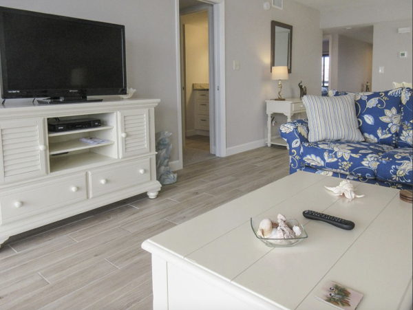 Beachfront Fort Myers Beach Rental Gulf Coast Condo with Pool & Lanai