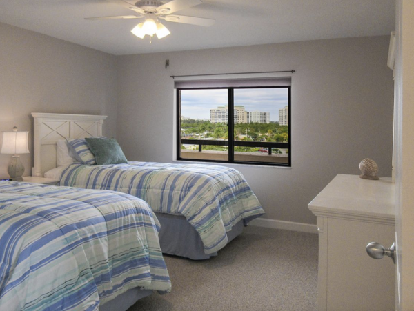 Beachfront Fort Myers Beach Rental Gulf Coast Condo with Pool & Lanai