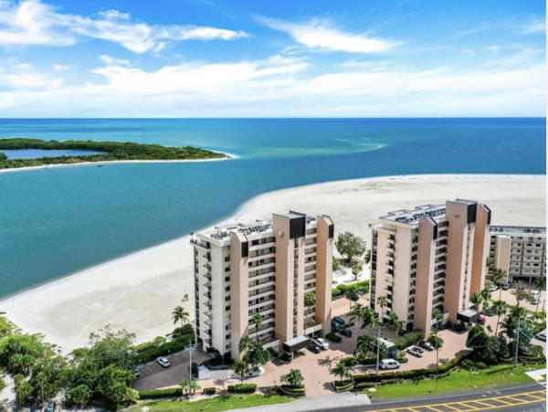 Beachfront Fort Myers Beach Rental Gulf Coast Condo with Pool & Lanai