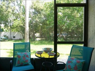 Brandenton Beach Vacation Condo Sleeps Six Guests
