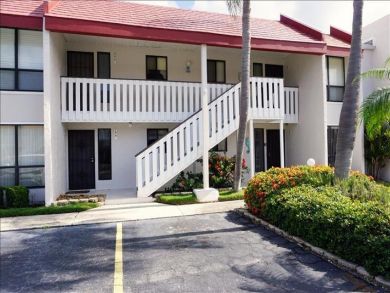 Brandenton Beach Vacation Condo Sleeps Six Guests