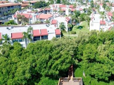 Brandenton Beach Vacation Condo Sleeps Six Guests