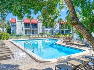Charming Vacation Rental on Bradenton Beach. Call Today