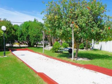 Charming Vacation Rental on Bradenton Beach. Call Today