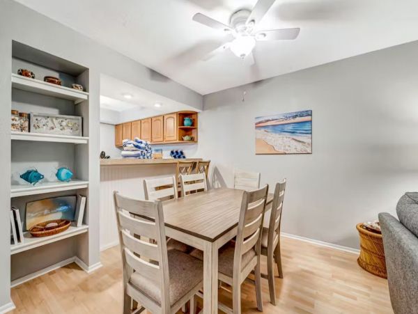 Waterfront Vacation Condo in Bradenton Beach Sleeps 5 Guests
