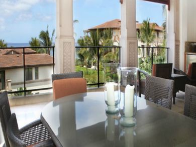 Dining room open to balcony