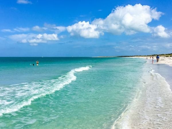 Beachfront Fort Myers Beach Vacation Rental - Luxury Gulf Coast Condo with Ocean Views