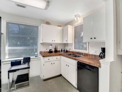 Fort Myers Vacation Vacation Home Sleeps Seven Guests