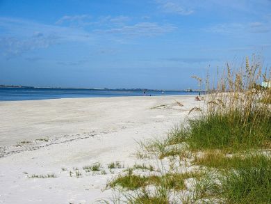 Fort Myers Vacation Vacation Home Sleeps Seven Guests