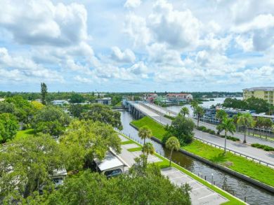 Two Bedroom Condo with Partial Gulf Views Sleeps 6