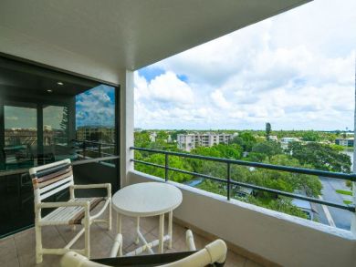 Two Bedroom Condo with Partial Gulf Views Sleeps 6