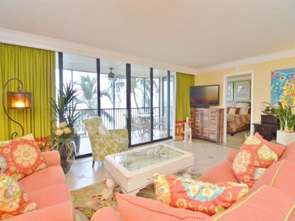 Beautiful Vacation Condo in Fort Myers 2 Bedrooms Sleeps 6
