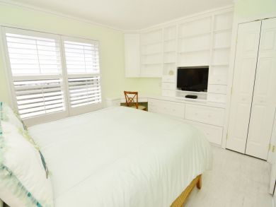 Stunning Bay Views 2 Bedroom Sanibel Vacation Condo
