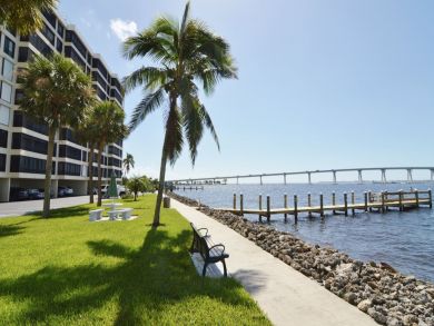 Fort Myers Condo 907413