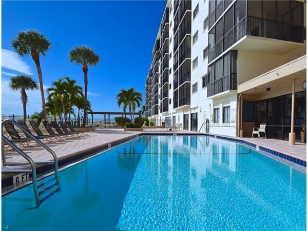 Fort Myers Vacation Condo Three Bedroom Gulf Views