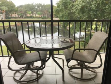 Two Bedroom Vacation Condo in Bradenton Two Bedroom Vacation Condo in Bradenton