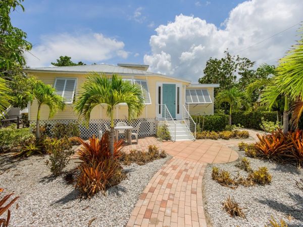 Fort Myers Beach House 700 Feet To Beach Sleeps 14 Guests