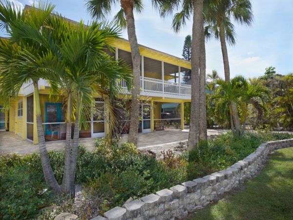 5 Bedroom Fort Myers Vacation Home Plus Guest House