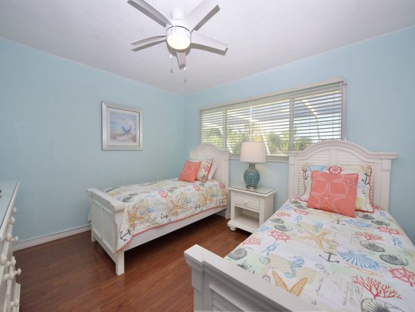 5 Bedroom Fort Myers Vacation Home Plus Guest House