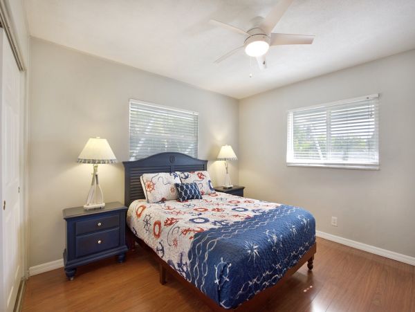 5 Bedroom Fort Myers Vacation Home Plus Guest House
