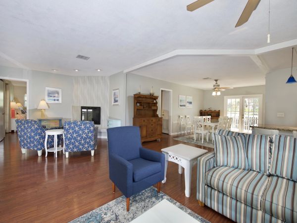 5 Bedroom Fort Myers Vacation Home Plus Guest House