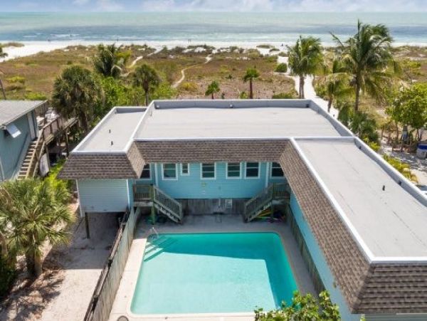Fort Myers Beachfront 3 Bedroom Duplex With Ocean Views