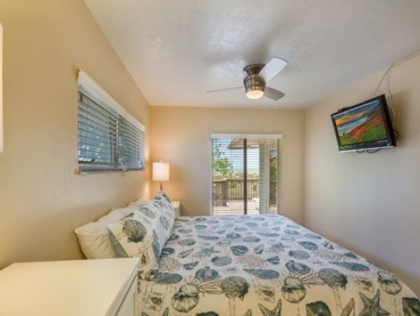 Fort Myers Beachfront 3 Bedroom Duplex With Ocean Views