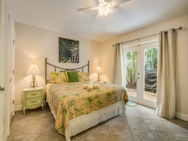 Fort Myers Beachfront 3 Bedroom Duplex With Ocean Views