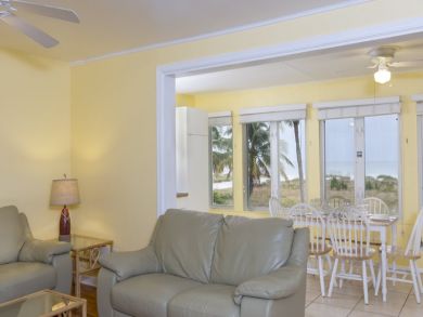 Fort Myers Home 907492 Fort Myers Home 907492