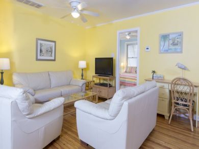Fort Myers Home 907493 Fort Myers Home 907493