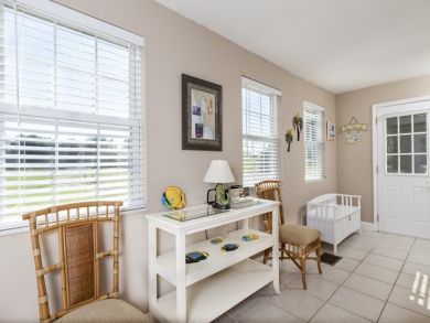 FORT MYERS 3 BEDROOM POOL HOME CLOSE TO GULF OF MEXICO