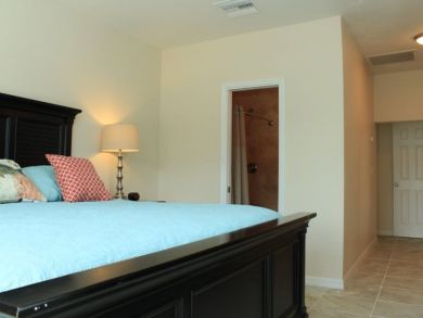 Fort Myers Home 907500