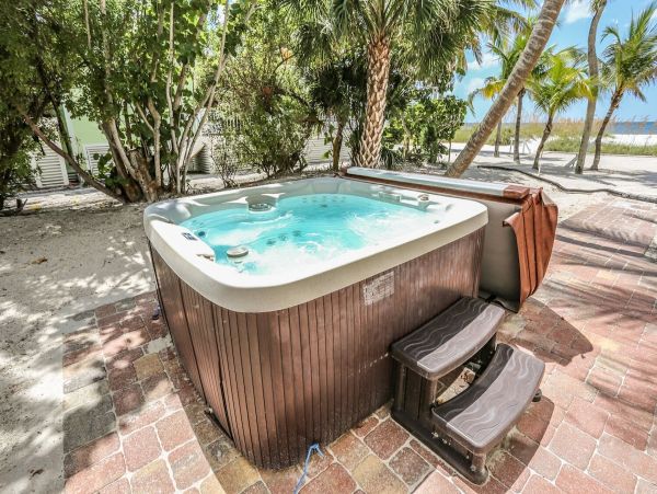 Fort Myers Vacation Home Sleep Ten Guests,