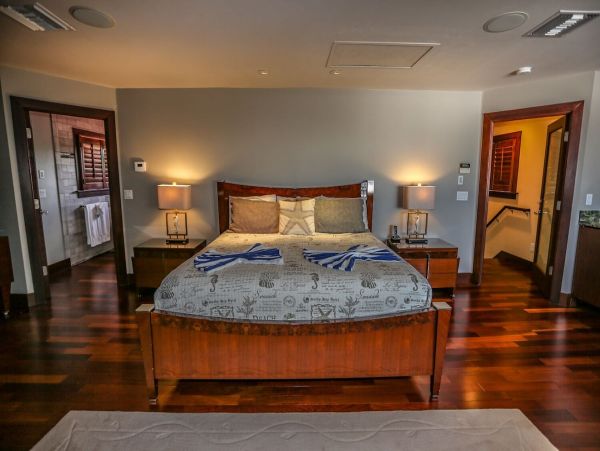 Fort Myers Vacation Home Sleep Ten Guests,
