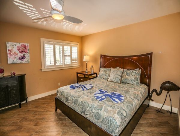 Fort Myers Vacation Home Sleep Ten Guests,