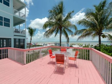 On Beach Fort Myers Vacation Home Three Bedrooms Sleep 6