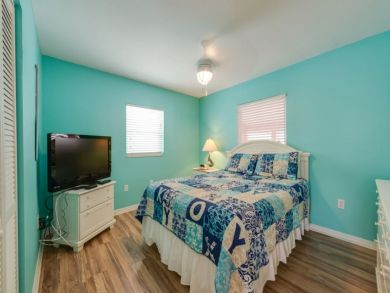 On Beach Fort Myers Vacation Home Three Bedrooms Sleep 6