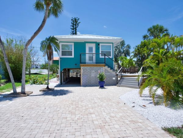 Fort Myers Walk to Beach Pool Home